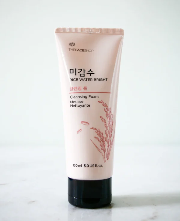 THE FACE SHOP RICE WATER BRIGHT CLEANSING FOAM 150ML