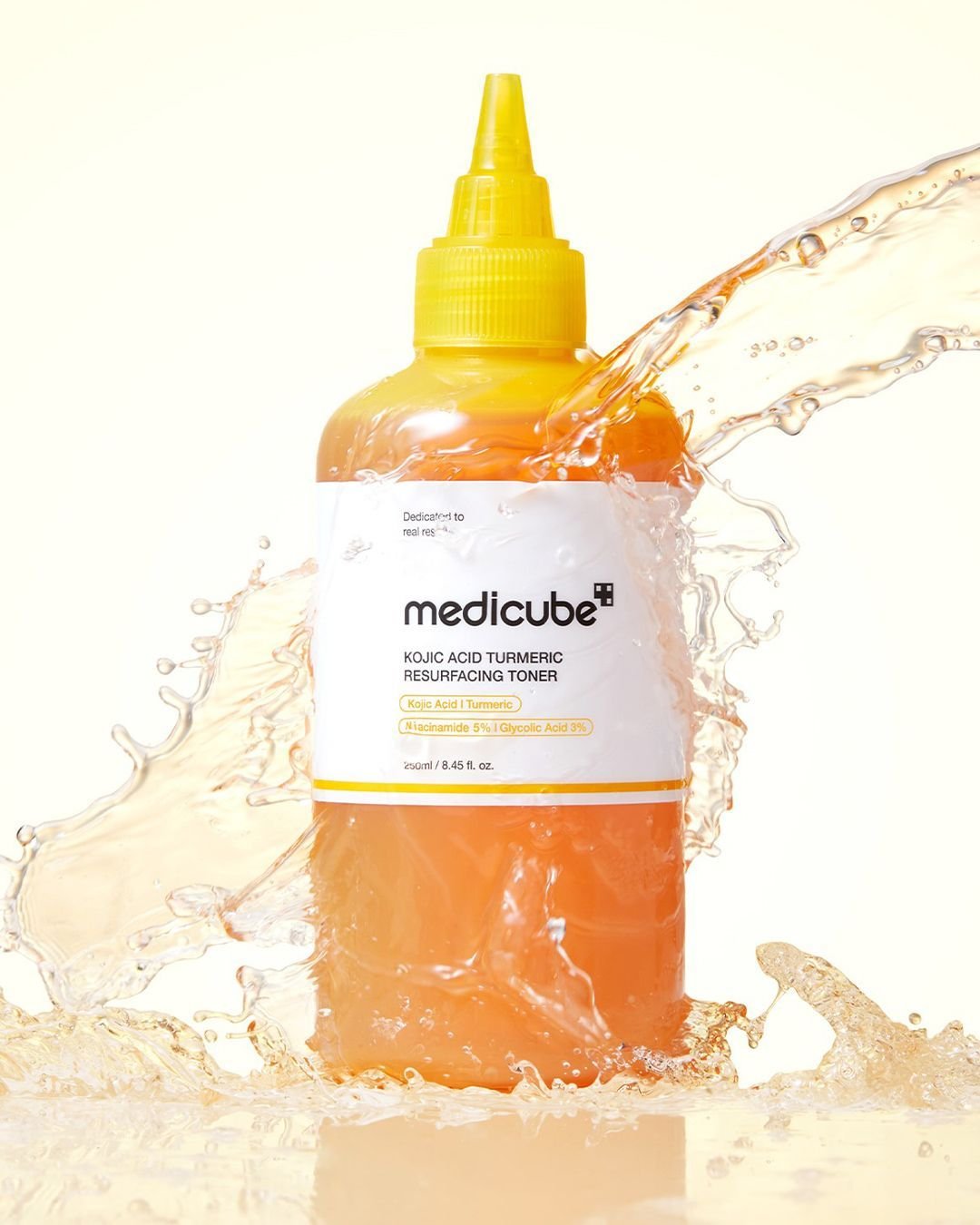Medicube KOJIC ACID TURMERIC RESURFACING TONER 250ML
